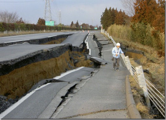 joban expressway part of kanto highway connecting naka and mito split by earthquake