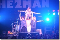 HMV-the-2man-golden-bomber-05