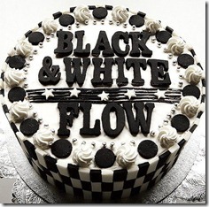 flow-black-white-regular