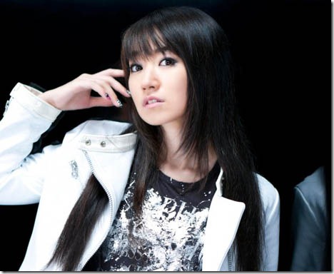 nana-mizuki_201201b