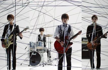 cnblue-robot-mv