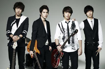 cnblue-robot-splf